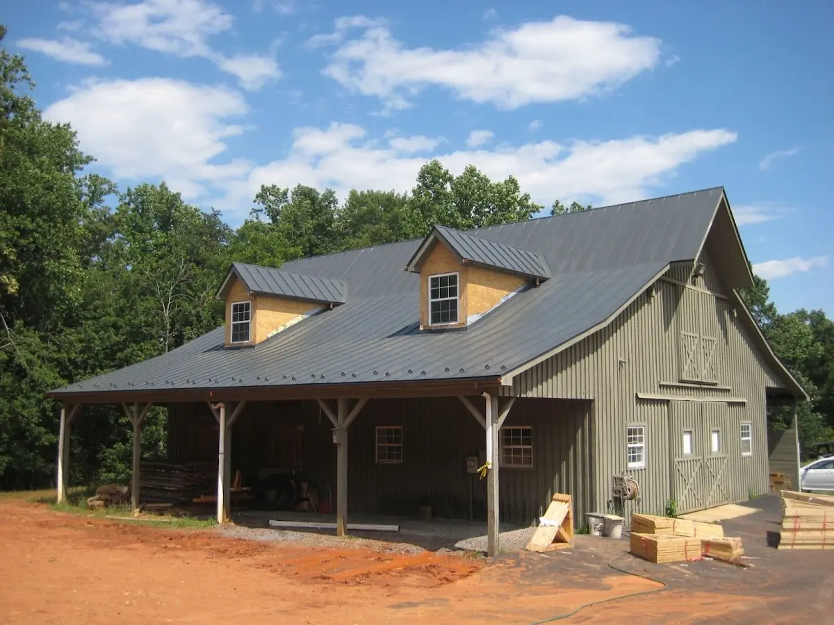 Expert Roof Coating workmanship in Hollydale